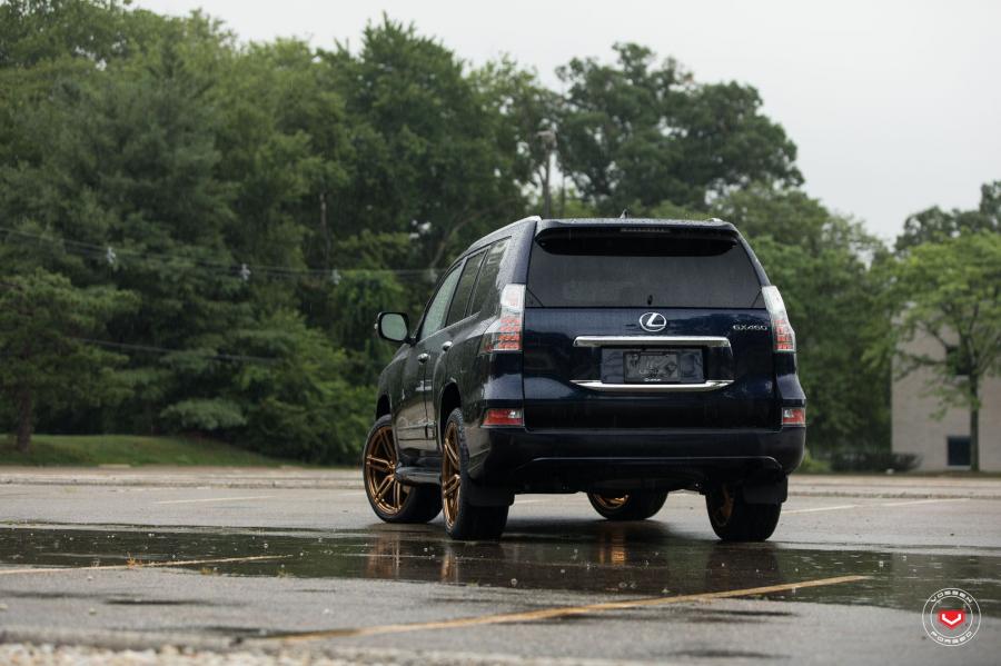  Lexus GX460 on Vossen Wheels (HC-1.6) 2017 года  (фото 18 из 34)